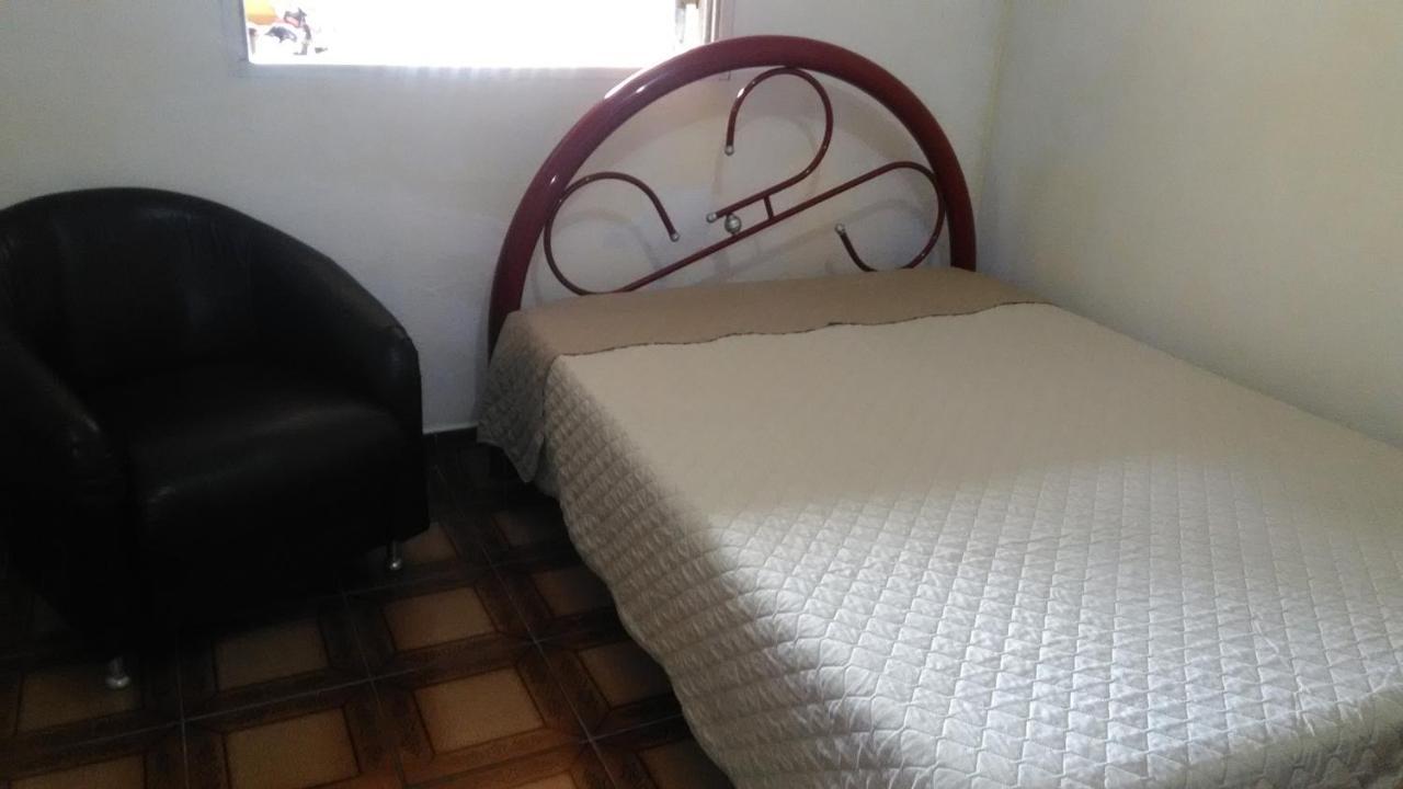 Hostel Tia Rita Itanhaem อิตันญาเอม ภายนอก รูปภาพ