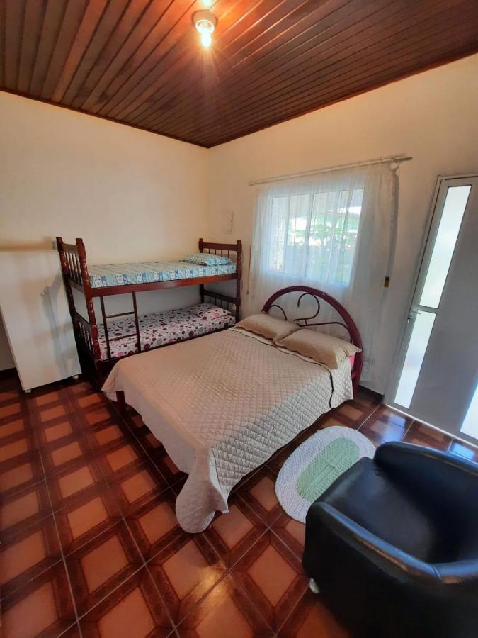 Hostel Tia Rita Itanhaem อิตันญาเอม ภายนอก รูปภาพ